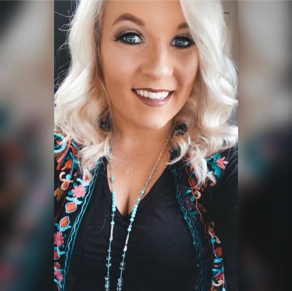 katieralston24